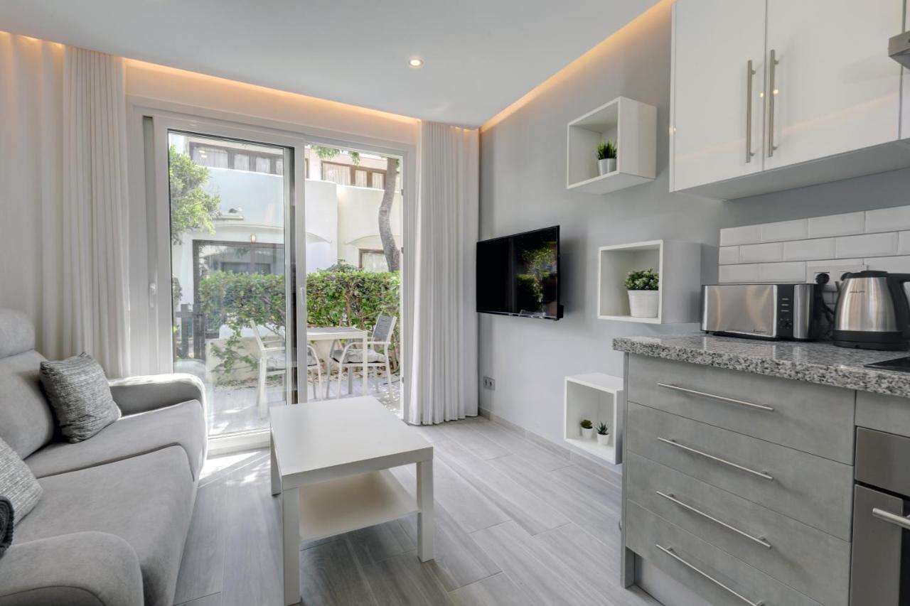 Appartement Modern House Only A 3 Minute Walk To The Beach.
